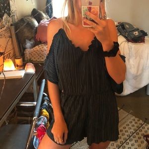 The impeccable Pig Emerald Green Romper